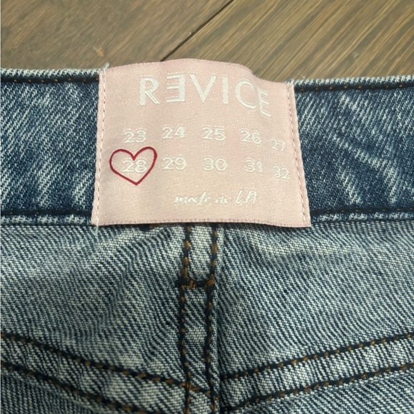 Revice Matchmaker Jeans size 28. Like new! - Picture 4 of 8